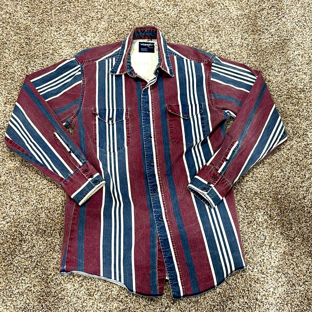 Rare Vintage Wrangler pearl snap